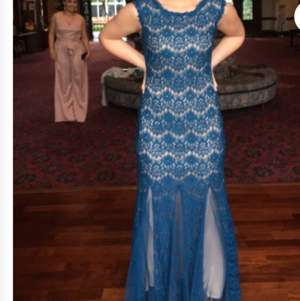 Chic Blue Lace Maxi Dress